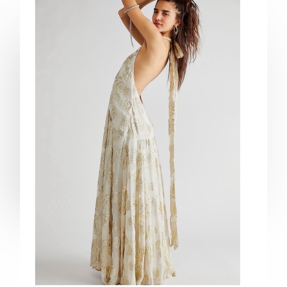 HOLDING ON CONVERTIBLE MAXI FREE PEOPLE WAYS TO WEAR GOLD PRINT